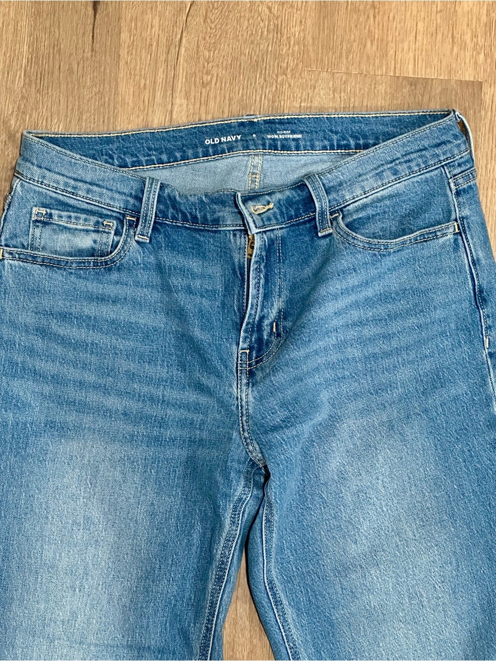 Old Navy Mid-Rise Wow Boyfriend Straight Women’s Jeans Size 6 Like New - Picture 9 of 15
